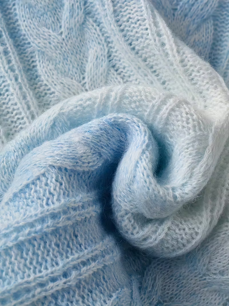 Women'S Cozy Cable Sweater - Soft Blue & White Two-Tone Long Sleeve